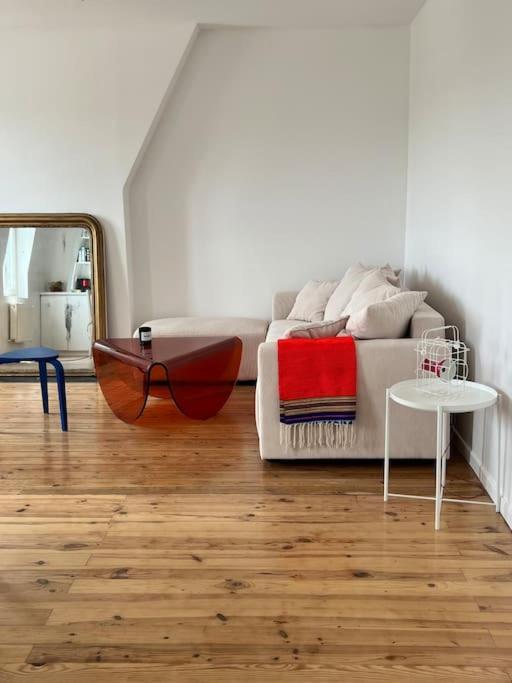 Homestay Proche Stade De France, Metro A 5min Saint-Denis (Seine-Saint-Denis)